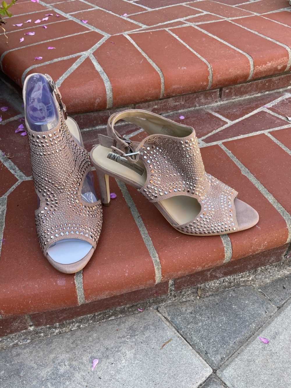 Macy’s INC Dress heels - Picture 2 of 5